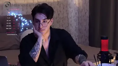 dark-willoww webcam model stream image