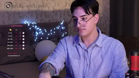 dark-willoww webcam model stream image