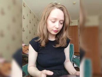 SaraJane webcam model stream image