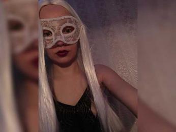 SaraJane webcam model stream image