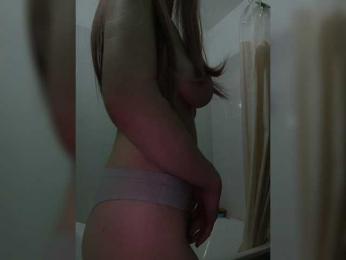 SaraJane webcam model stream image