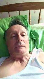 Keeviinhot webcam model stream image