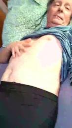 Keeviinhot webcam model stream image