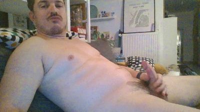 moinuxxx webcam cam4 model stream image