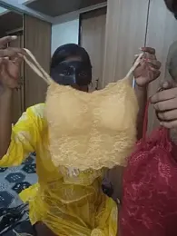Laiba_Sugar webcam model stream image