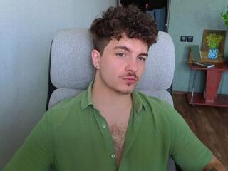 Hunter Smith webcam model stream image