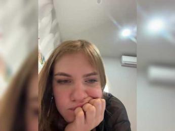 -Tiki-Riki- webcam bongacams model stream image