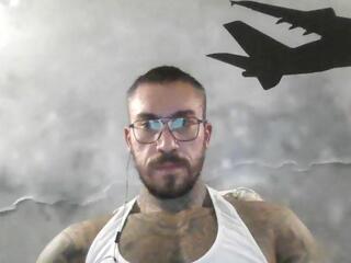 Lucias Crawford webcam flirt4free model stream image