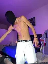 santiago_cutex webcam stripchat model stream image