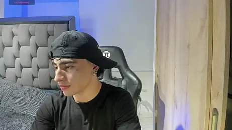 zack_lenox webcam model stream image