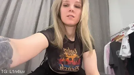 AIicaparkerc webcam model stream image