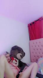 Youlittlestar28 webcam model stream image