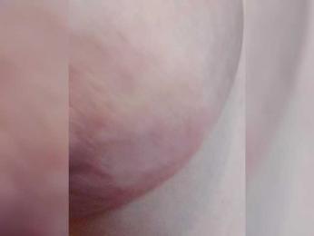 EVIL_TITS webcam model stream image