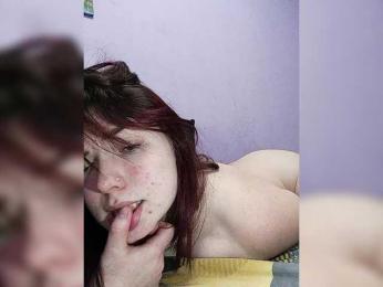 Horny-Lina webcam bongacams model stream image