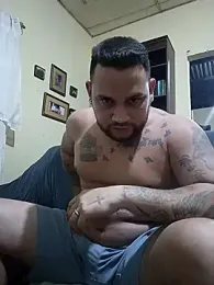 Catire10_ webcam model stream image