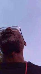 ComeHandleme webcam model stream image