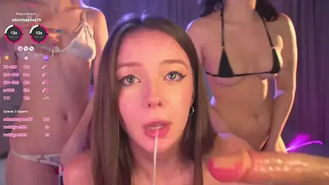 Wildneck webcam stripchat model stream image