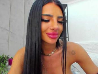 BritneyCharm webcam bongacams model stream image