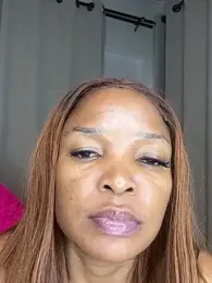 slimcateee webcam model stream image