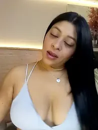 Lashmy111 webcam stripchat model stream image