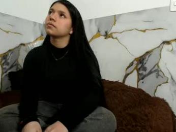 saraandthomas webcam model stream image