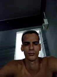 reth22 webcam model stream image