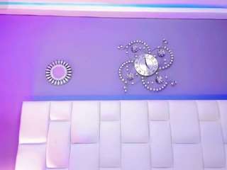 naughty-sexy-girrl webcam model stream image