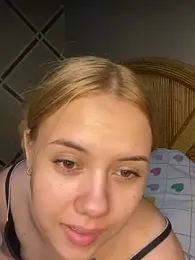 coupleyys webcam model stream image