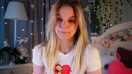 EdlinAlliston webcam model stream image