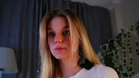 EdlinAlliston webcam model stream image