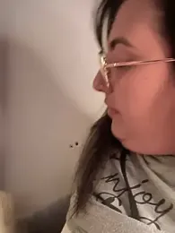 karobaby_ webcam model stream image