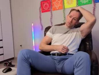 marc105100 webcam model stream image