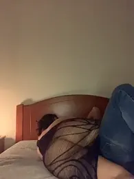 mass_hotbrunette webcam model stream image