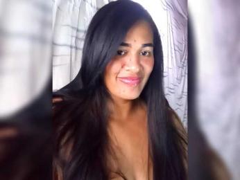 Letty33 webcam model stream image