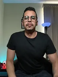 towers_j webcam model stream image