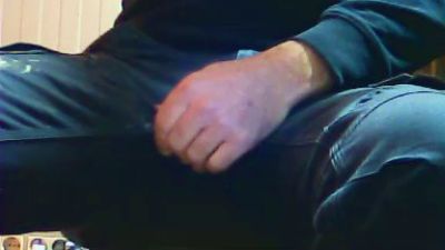 slash83m webcam cam4 model stream image