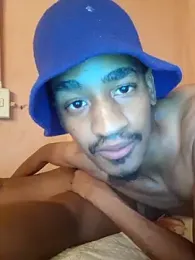 gemini_loops webcam model stream image