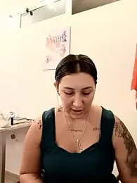 You-kitty2025 webcam model stream image