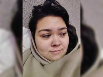 NessiePolly webcam model stream image