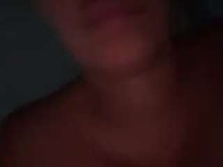 keyriss webcam model stream image