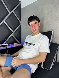 Lucian-greyy webcam model stream image