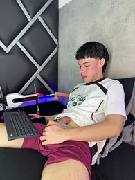 Lucian-greyy webcam model stream image