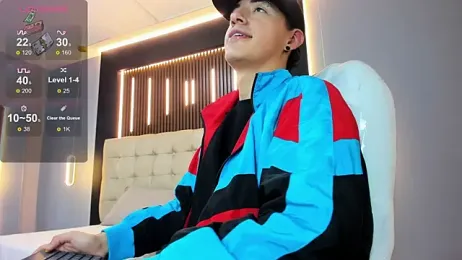 Lobo_17_ webcam model stream image