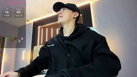 Lobo_17_ webcam model stream image