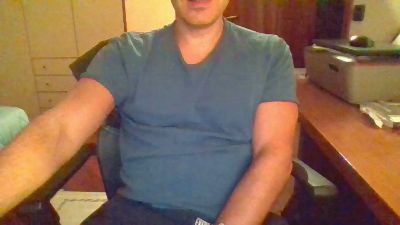 leland80 webcam model stream image