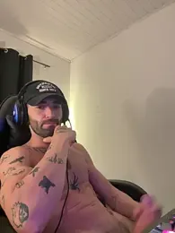 Aaron_hyuga webcam model stream image