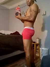 TheRealMrDLlong webcam model stream image