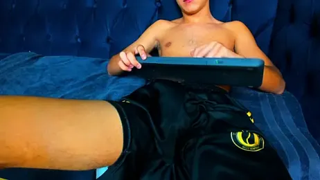 Justin_ortiz webcam model stream image