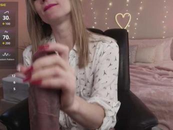 missKOSHKA webcam model stream image