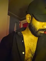 Mallukiran webcam model stream image